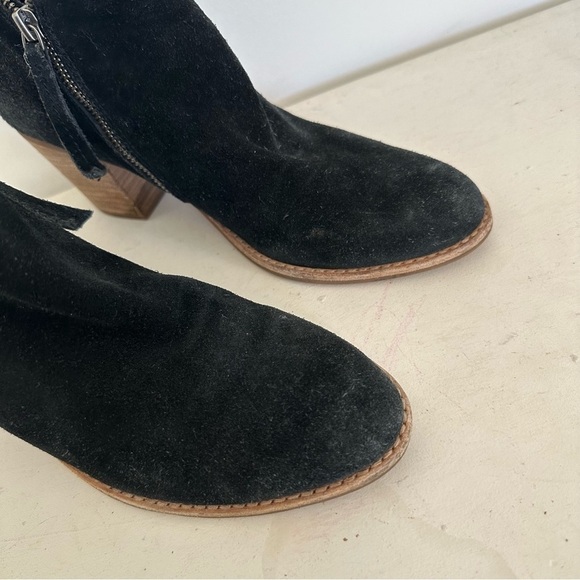 Dolce vita jana black suede pointed toe zipper ankle boots - Picture 4 of 11